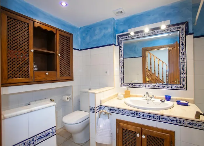 La Casuca De Escalerillas * San Vicente De La Barquera