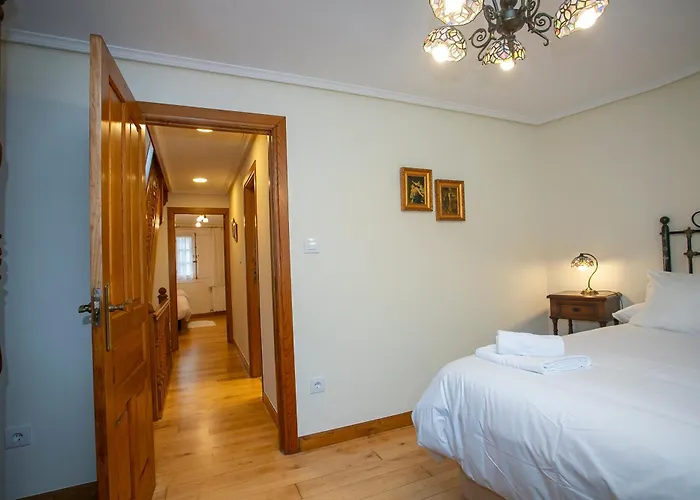 La Casuca De Escalerillas * San Vicente De La Barquera